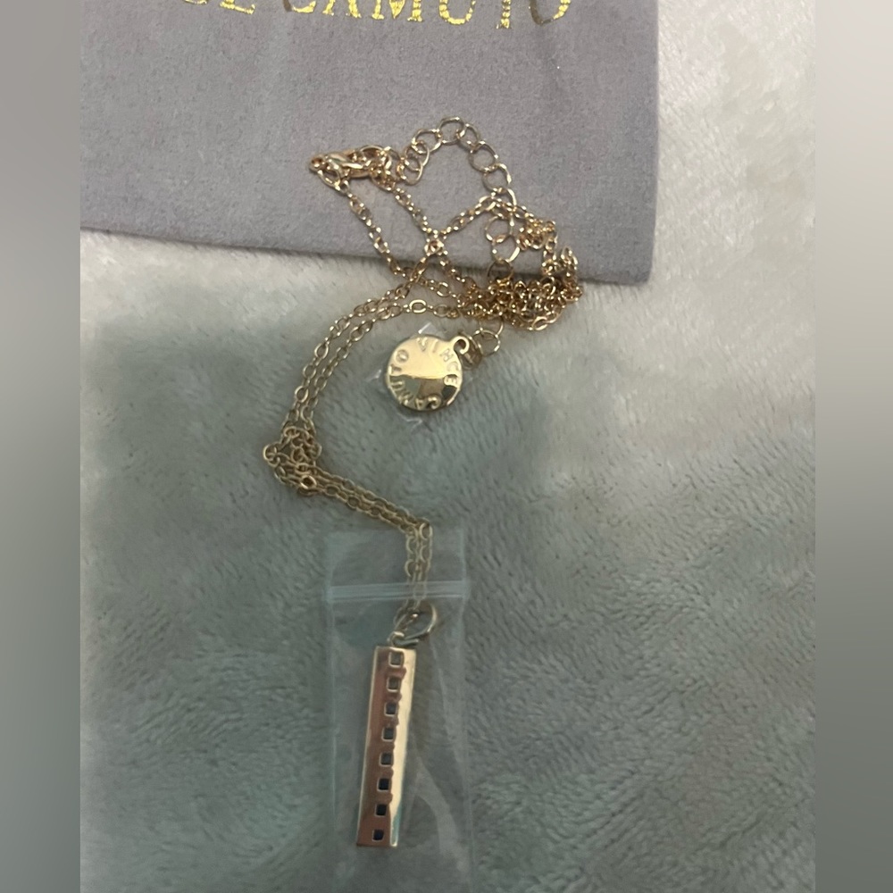 NWT💎VINCE CAMUTO Blue Ombre CZ Bar Necklace, Gold w/Blue & Clear stones - Picture 13 of 13